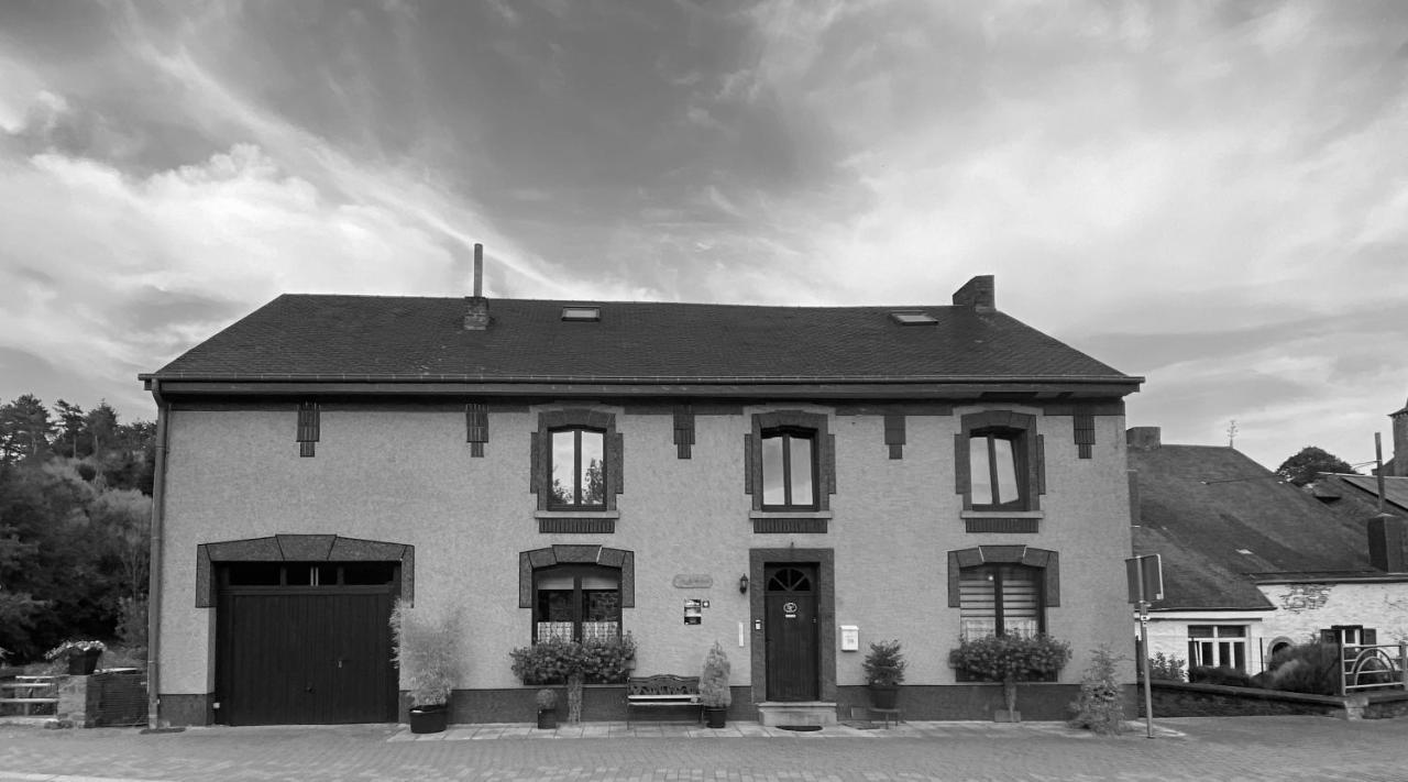 Hotel Au fil de l'eau à Grupont Extérieur photo